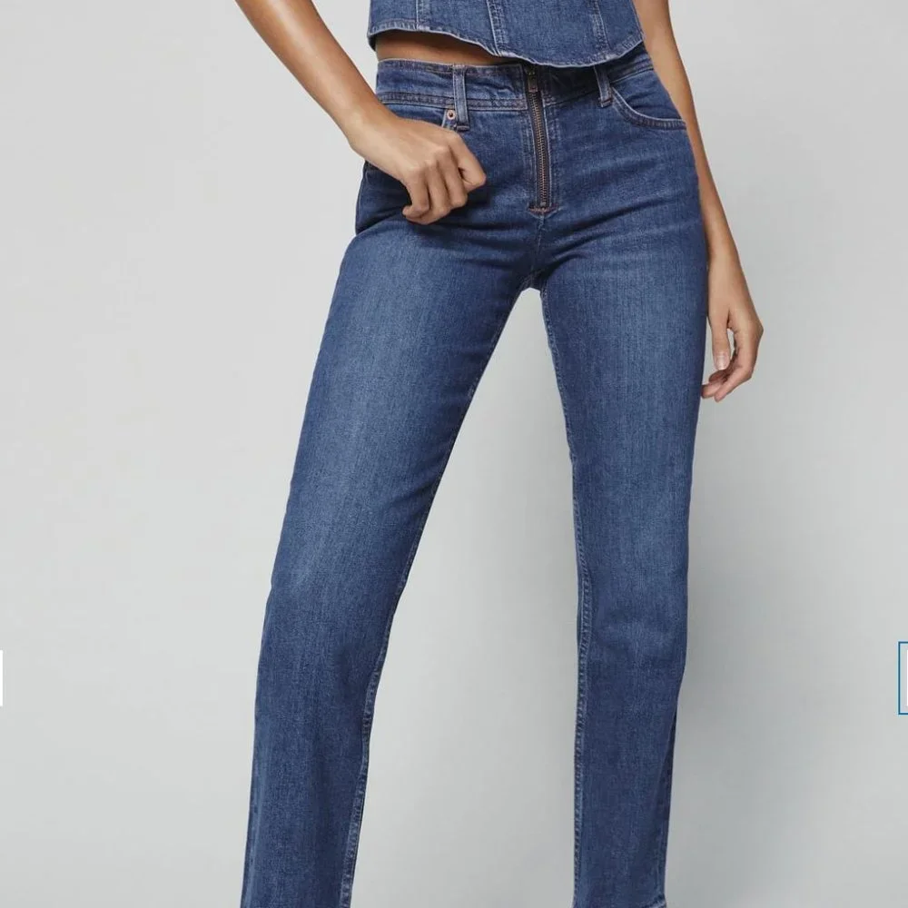 Reformation - Julianna Zip Mid Rise Straight Leg Jeans, Size 0 - Picture 4 of 5